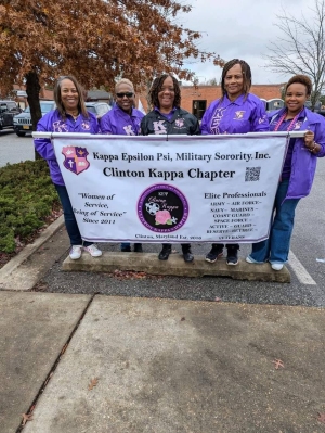 clinton kappa with banner.jpg
